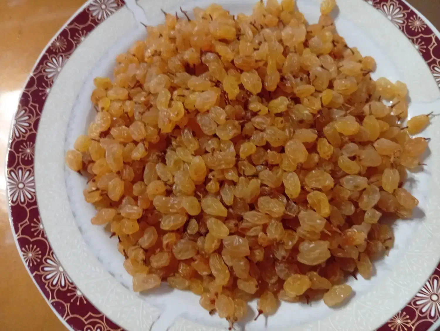 کشمش طلایی|خوردنی و آشامیدنی|فاروج, |دیوار