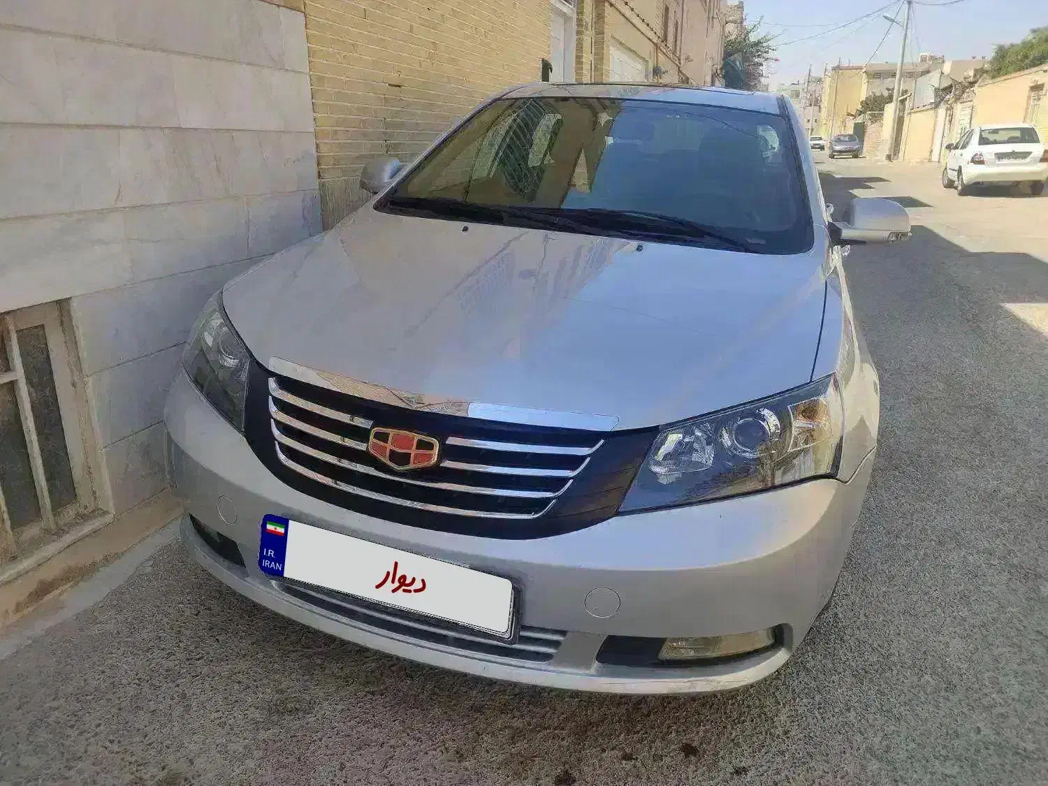 جیلی سالم و خونگی معاوضه با سواری|خودرو سواری و وانت|یزد, |دیوار