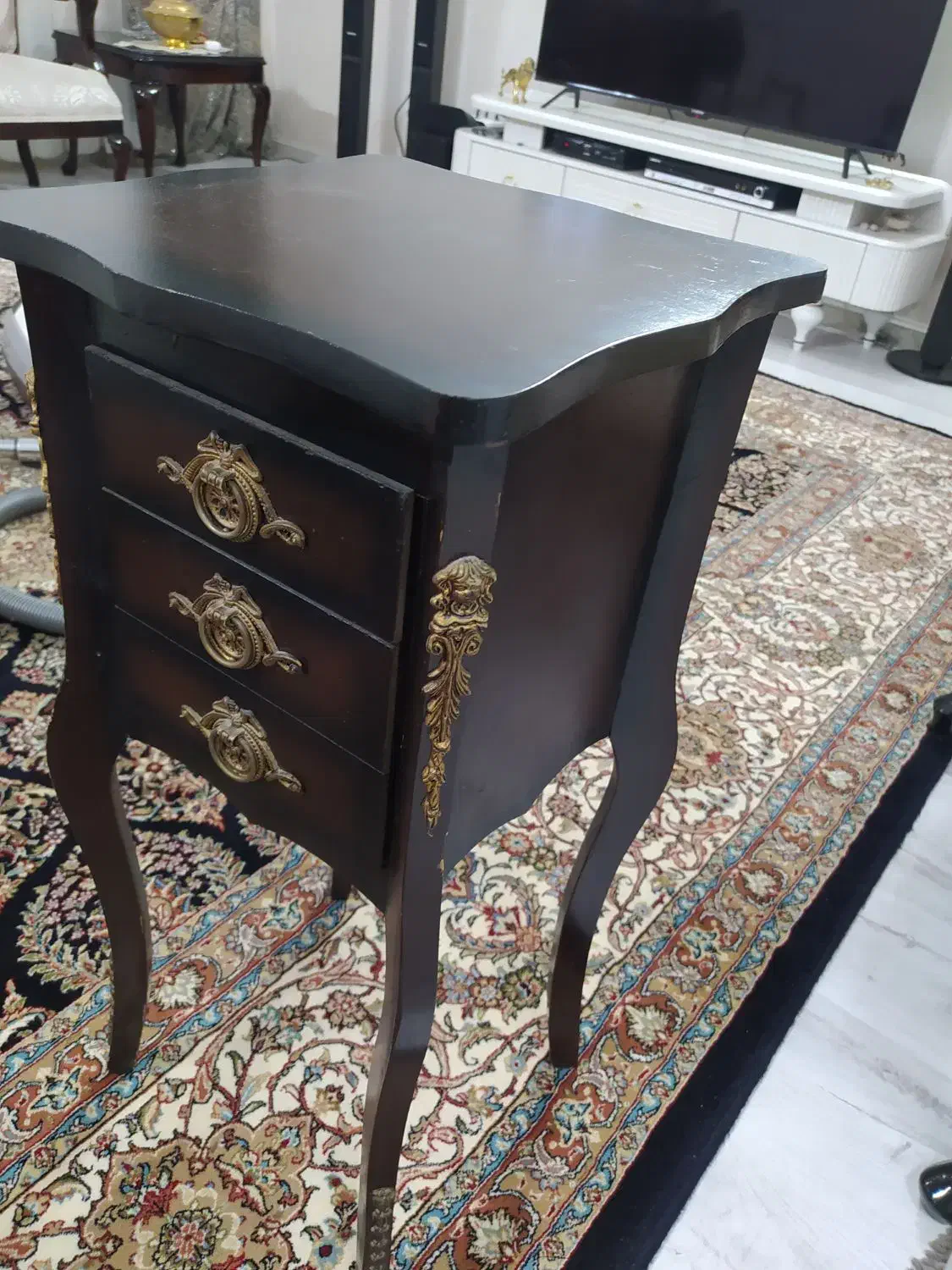 میز تلفن|میز تلفن|تهران, نیروی هوایی (پیروزی)|دیوار