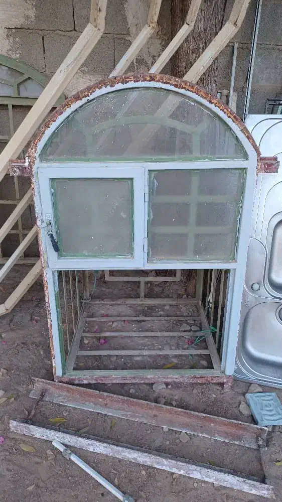 درب و پنجره|مصالح و تجهیزات ساختمان|چغادک, |دیوار