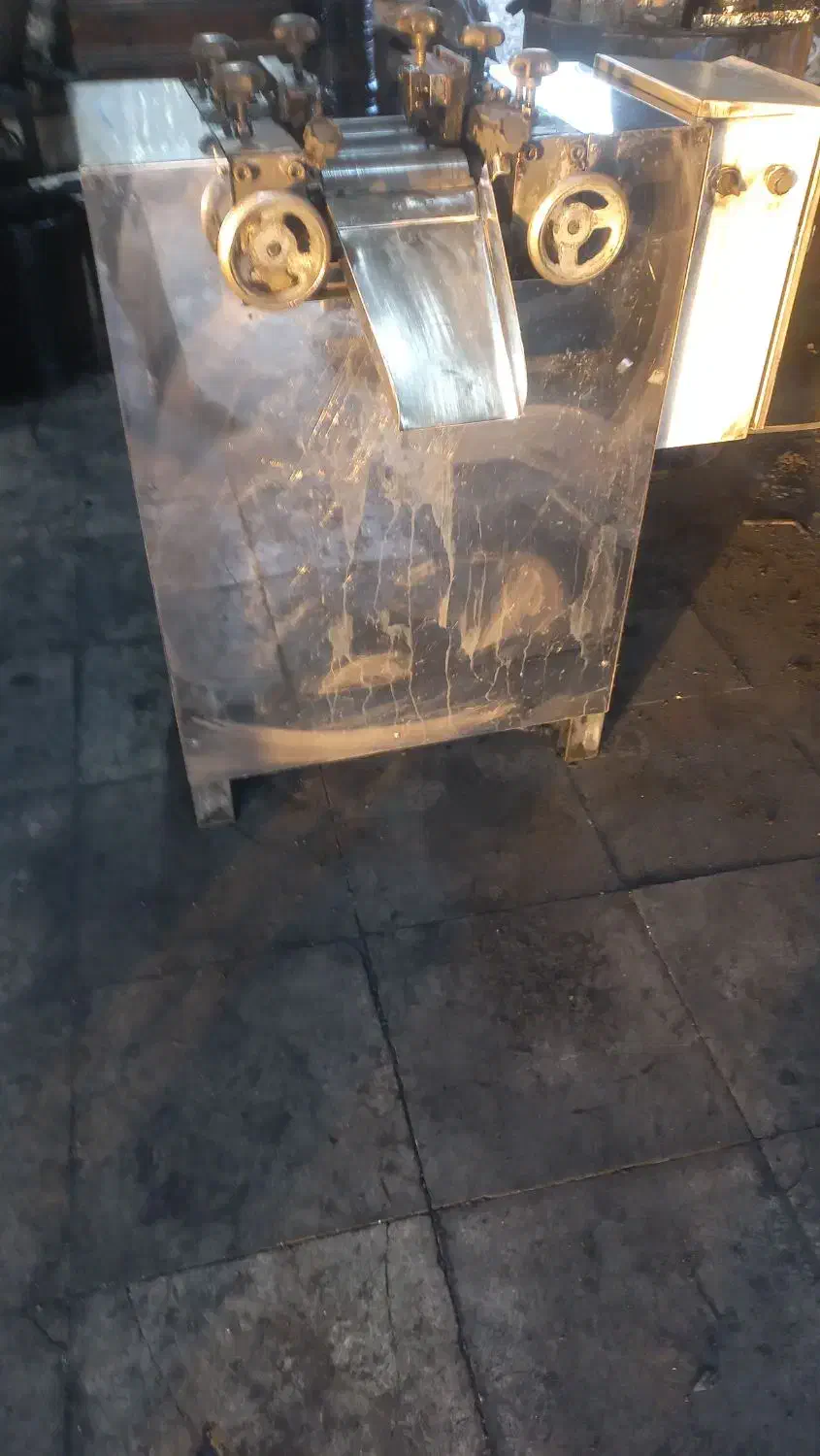 رولمیل رنگ.آسیاب ،|ماشین‌آلات صنعتی|پاکدشت, پارچین|دیوار