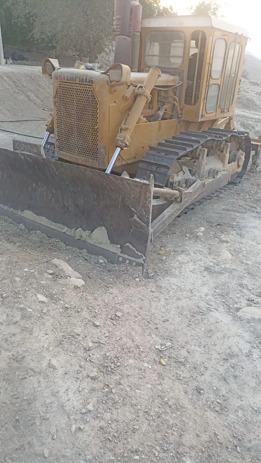 بلدوزر برای آماده همکاری|خدمات حمل و نقل|بندرعباس, |دیوار