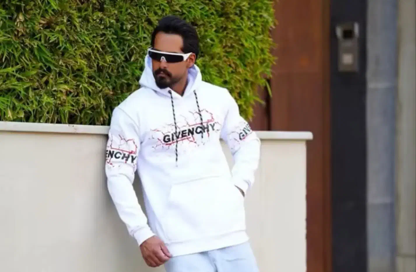 هودی شیک|لباس|سنندج, |دیوار