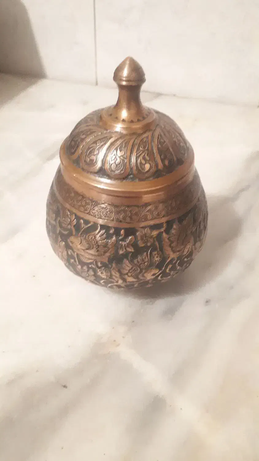 گلدان قندان مسی|صنایع دستی و سایر لوازم تزئینی|رشت, خمیران زاهدان|دیوار