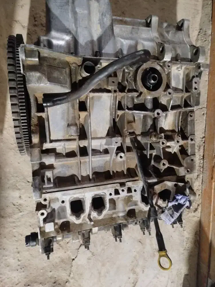 موتورکامل پژو گیج وسط|قطعات یدکی و لوازم جانبی|زهک, |دیوار