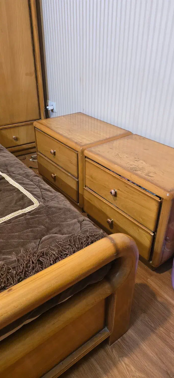 سرویس تخت دونفره تمام چوب|تخت و سرویس خواب|شیراز, قدوسی شرقی|دیوار