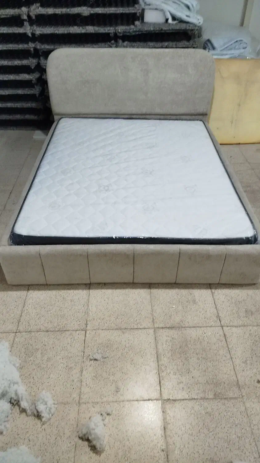 مینی مال .باکس هتلی|تخت و سرویس خواب|اصفهان, طاحونه|دیوار