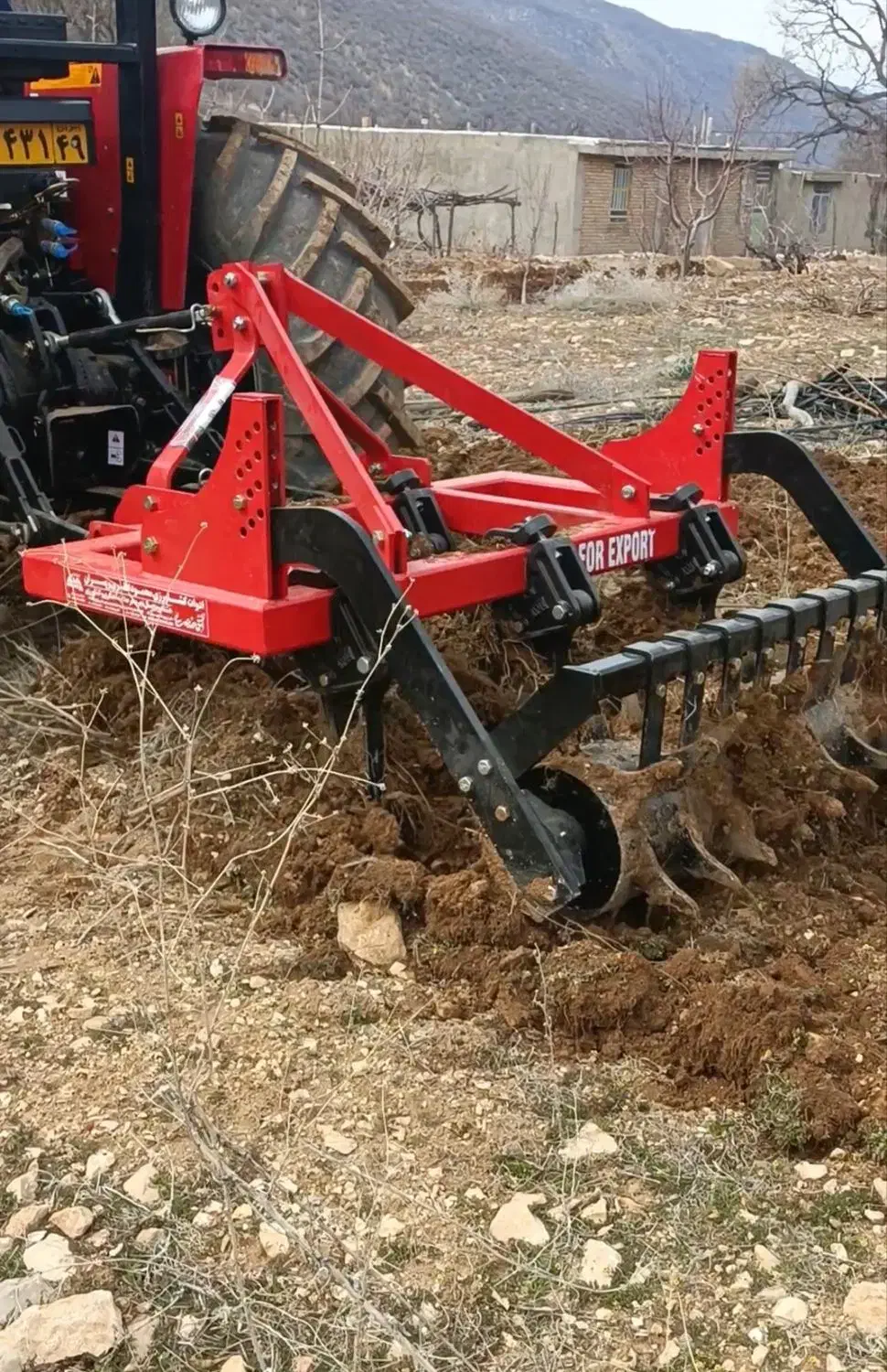 خدمات کشاورزی، شخم زدن، سمپاشی درخت، با تراکتور|خدمات باغبانی و درختکاری|یاسوج, |دیوار