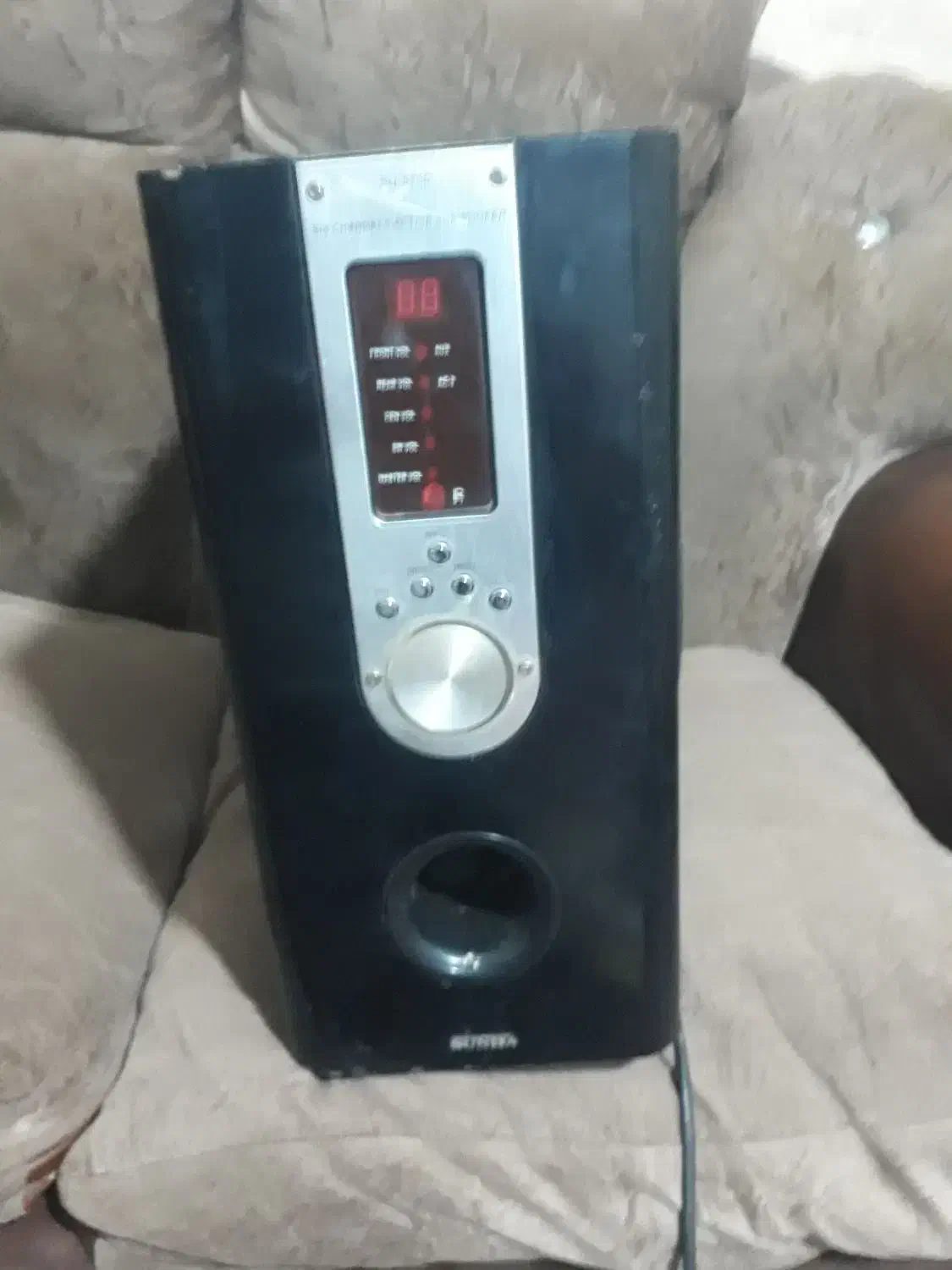 ظرف آنتیک|کلکسیون اشیاء عتیقه|نیشابور, فیض آباد|دیوار