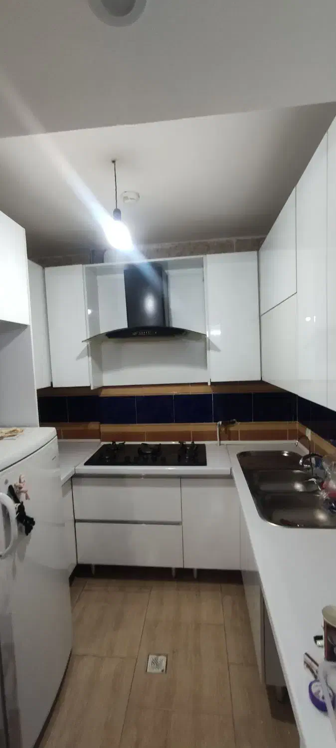 رهن واحد ۹۰ متری در مجتمع درخشان|اجارهٔ آپارتمان|شاهینشهر, خانه کارگر|دیوار