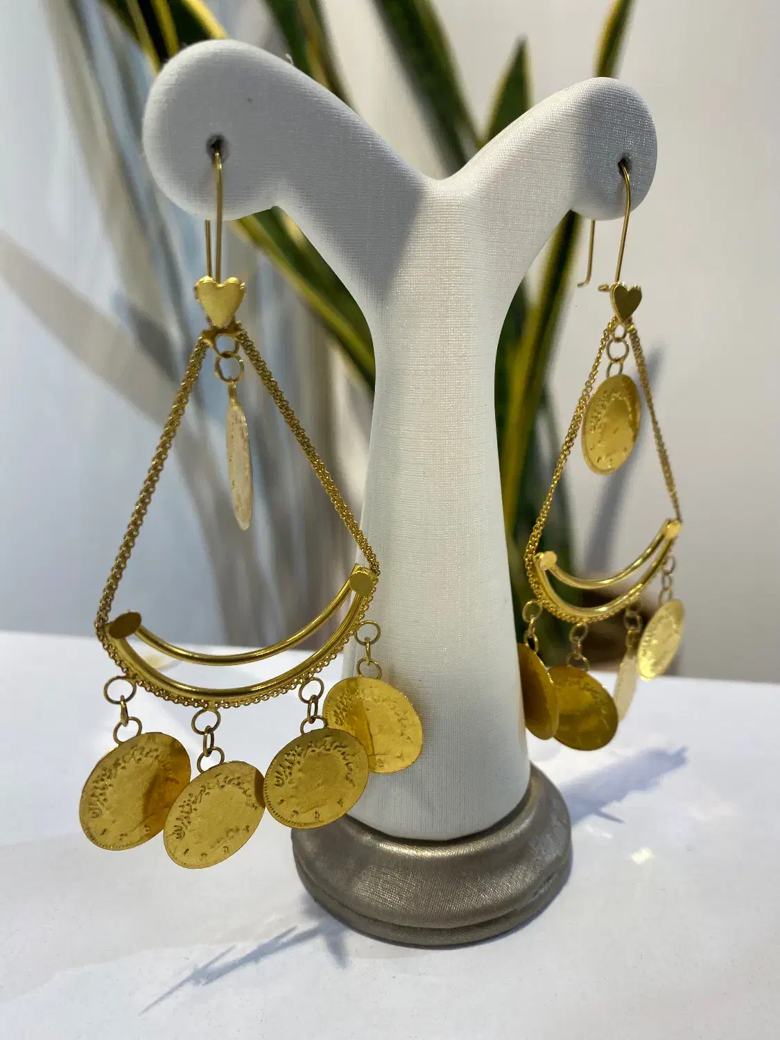 طلا|جواهرات|پرند, فاز ۰|دیوار