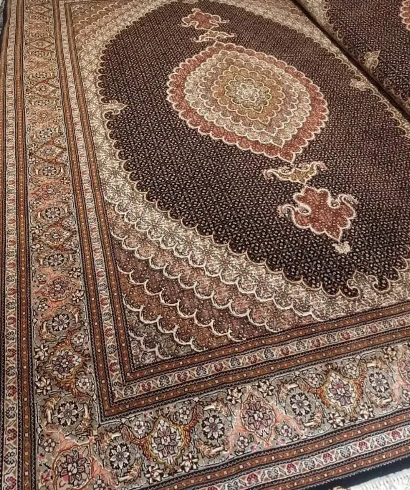 تمام‌تهران‌خصوصا‌شمیران خریدارو‌کارشناسی‌کل‌فرشها|فرش|تهران, تجریش|دیوار