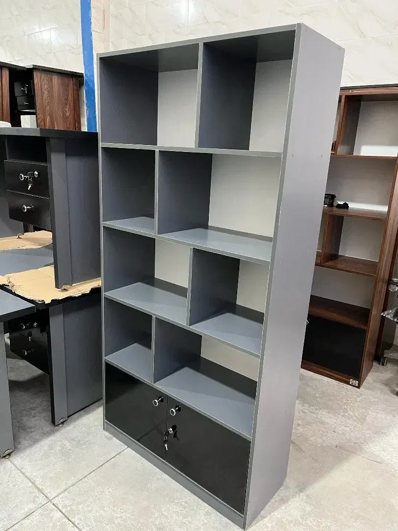 میز|مبلمان اداری|شیراز, شهرک قمشه|دیوار