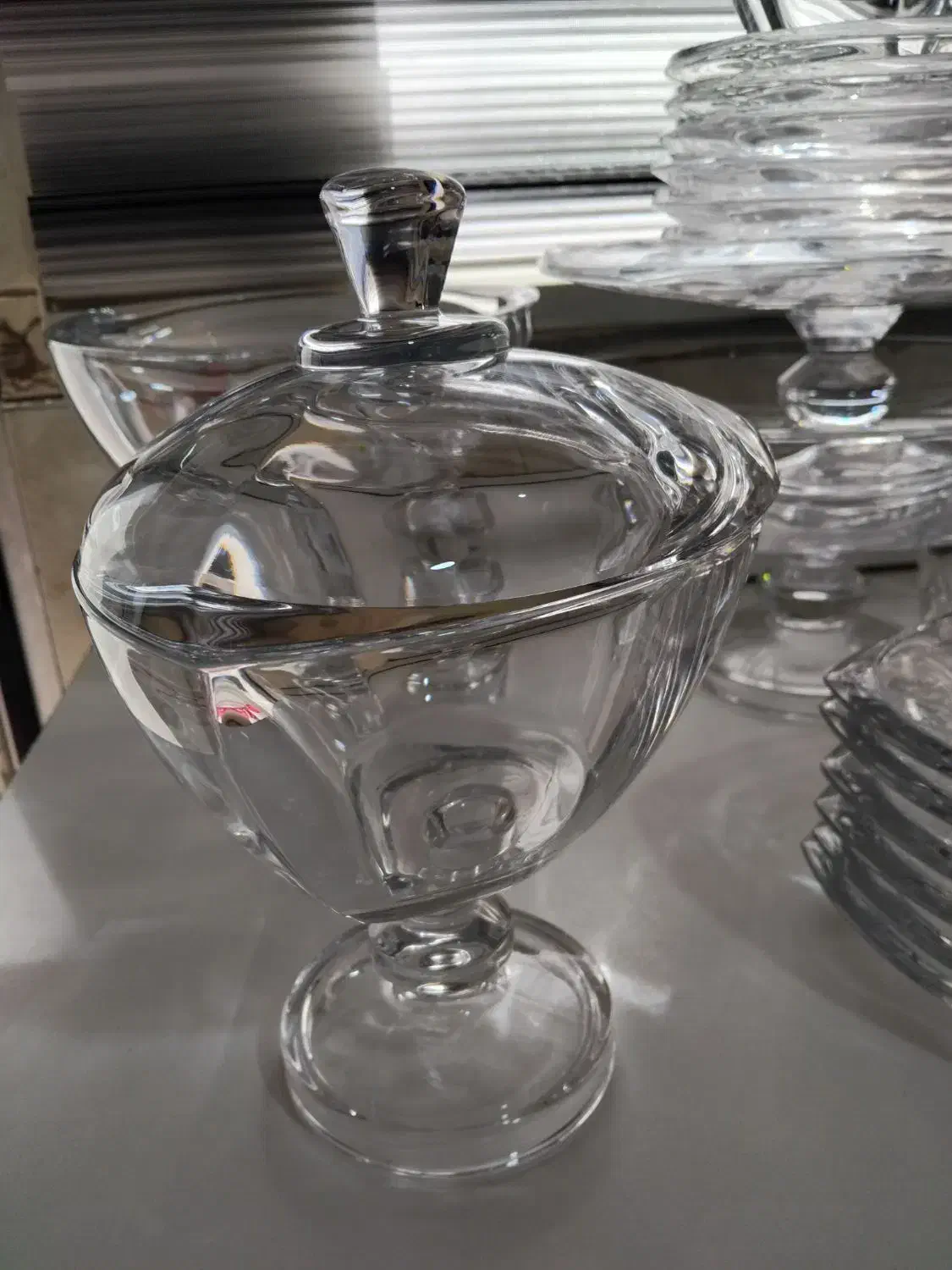 سرویس پذیرایی ۱۲ نفره مدل ونا|ظروف سرو و پذیرایی|سمنان, |دیوار