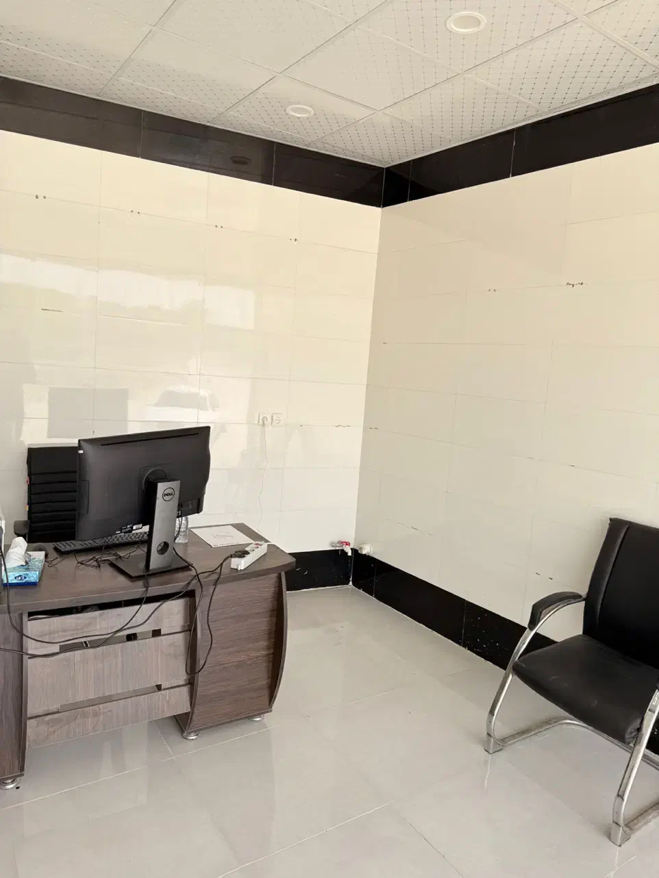 اجاره مغازه ۲۵ متری جم|اجارهٔ مغازه و غرفه|جم, |دیوار