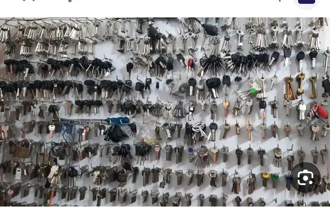 قفل و کلید سازی منزل و خودرو. سویچ.شیشه بالابر|خدمات موتور و ماشین|مشهد, شهید معقول|دیوار