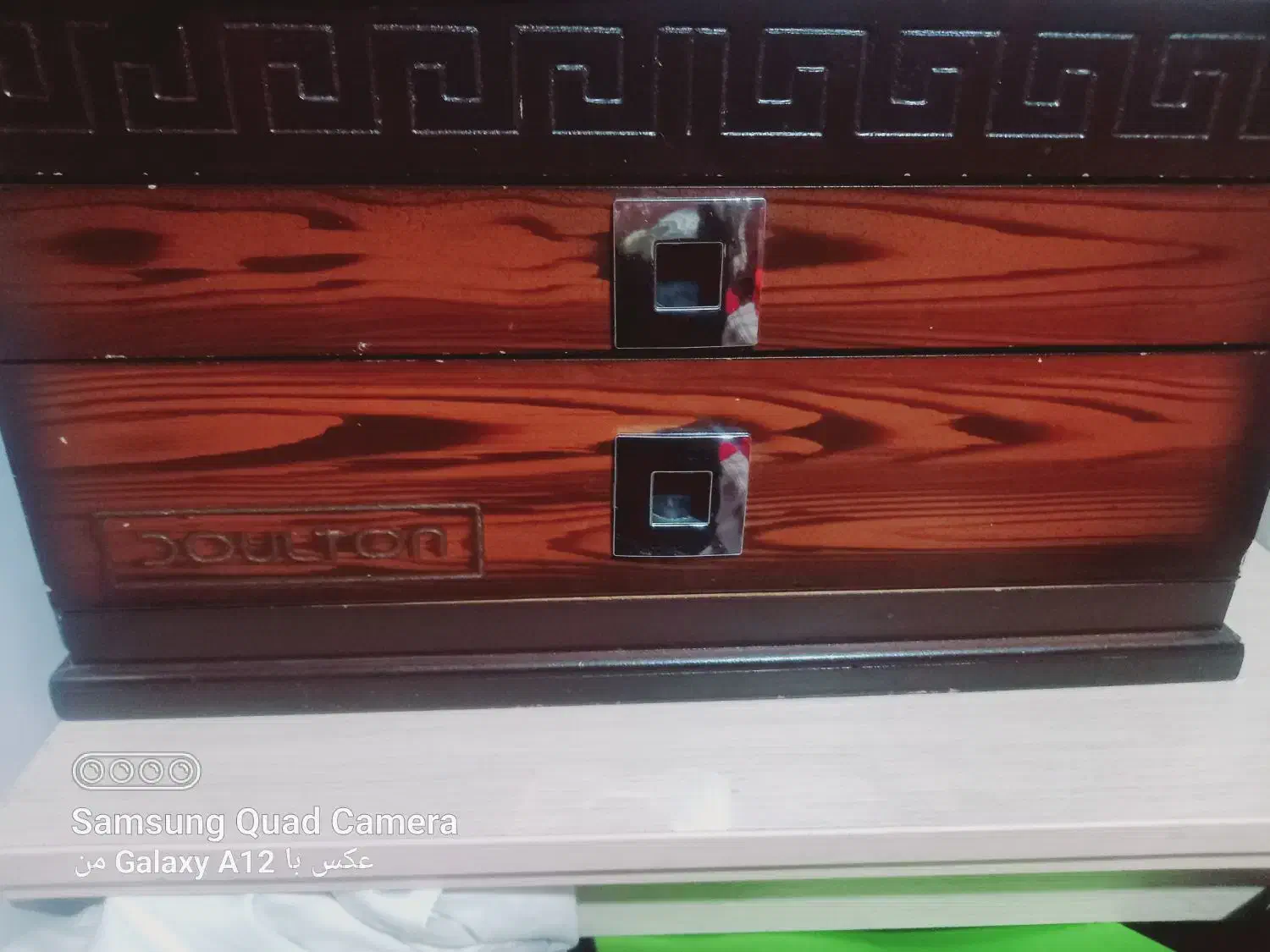 میز قاشق و چنگال پایه دار|بوفه، ویترین، کنسول|فولادشهر, مسکن مهر فولادشهر|دیوار