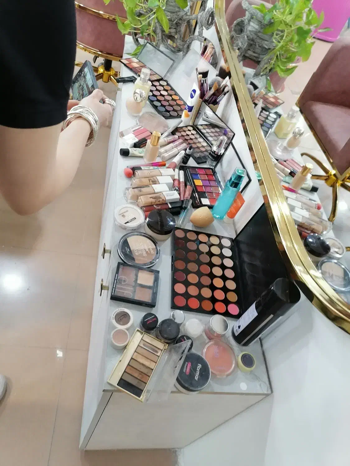 عروس|پرنده|تهران, دهقان|دیوار