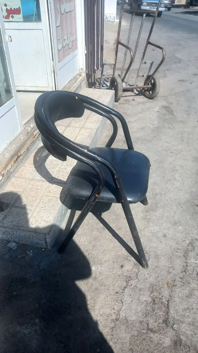 ۲ عدد صندلی|مبلمان اداری|همدان, |دیوار