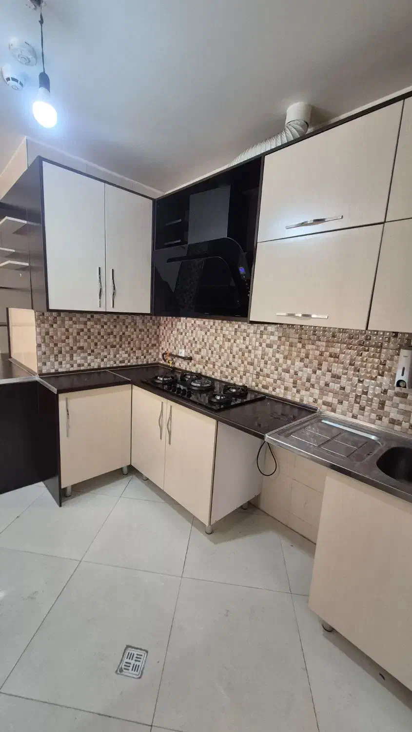 ۱۰۷ متر برج آسمان / دریاچه چیتگر