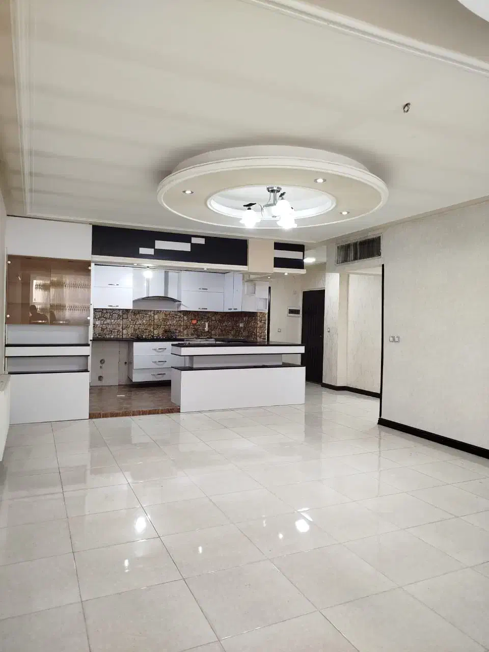 آپارتمان۱۳۴مترسه خوابه.فدک،فضل اباد،شهرک ولیعصر|فروش آپارتمان|شیراز, فضلآباد|دیوار