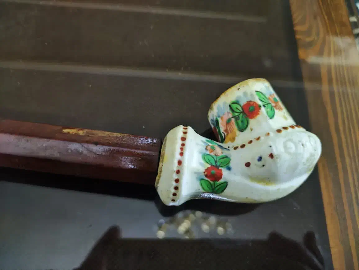 چپق سرامیکی|کلکسیون اشیاء عتیقه|ورامین, جعفر آباد اخوان|دیوار