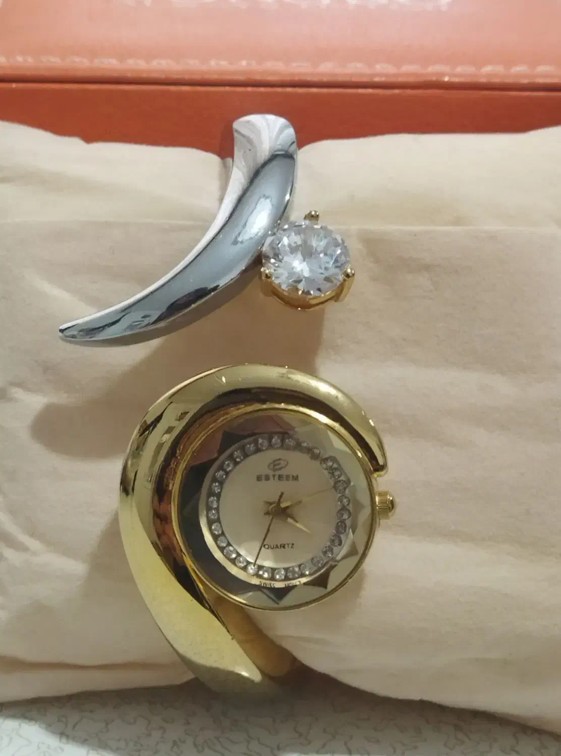 ساعت|ساعت|سنندج, |دیوار