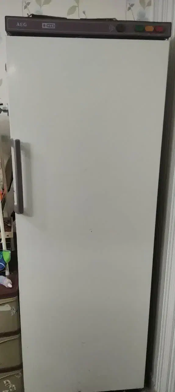 فریزر هفت طبقه آ ا گ اصل آلمان|یخچال و فریزر|پاکدشت, شهرک امام رضا|دیوار