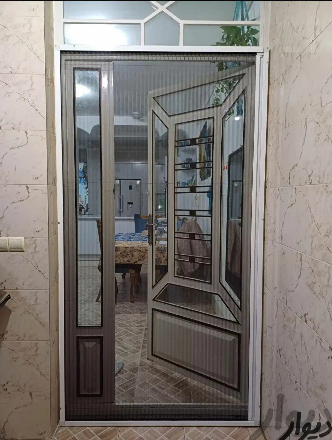 تولید و نصب توری پلیسه آکاردئونی(توری کشویی)|خدمات پیشه و مهارت|بهبهان, |دیوار