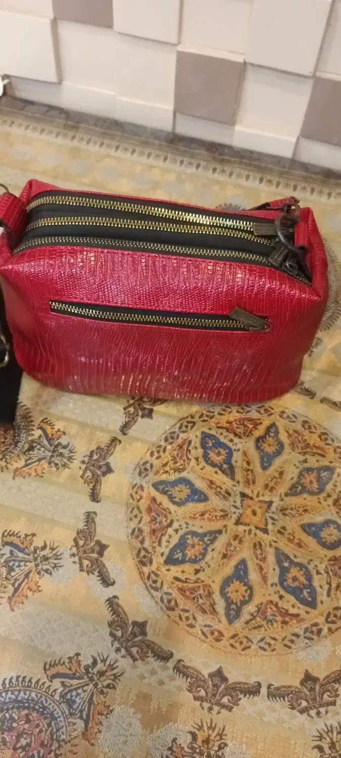 کیف دخترانه قرمز|کیف، کفش، کمربند|دامغان, |دیوار