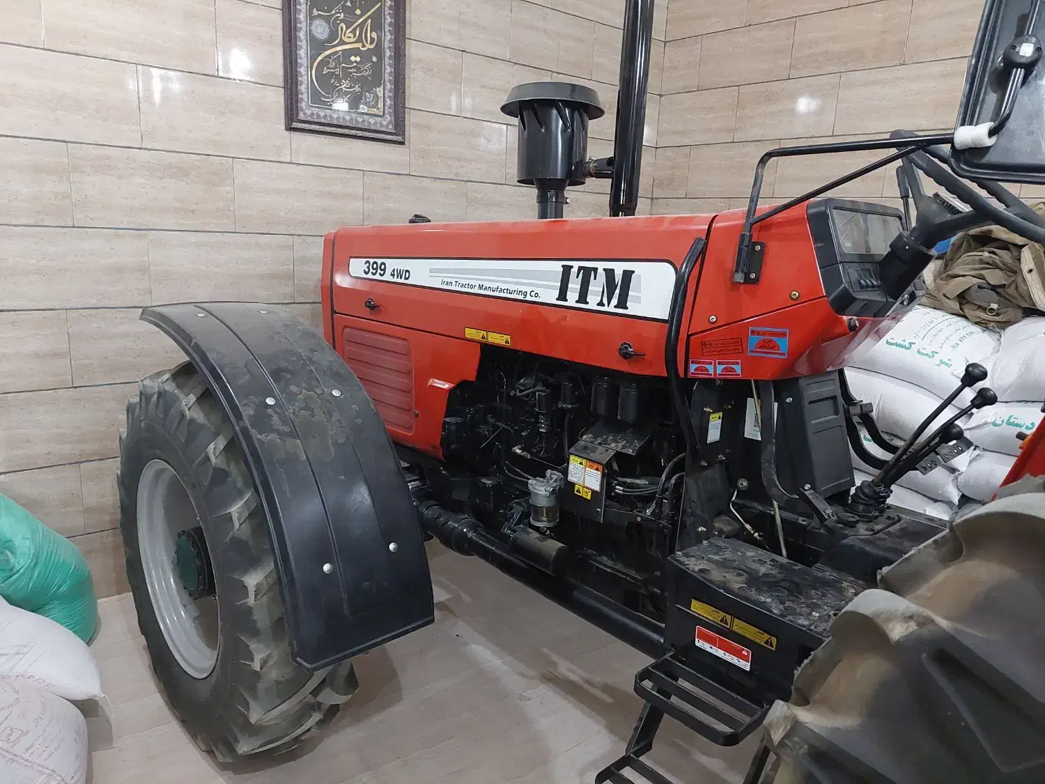 فروش تراکتور ۳۹۹|خودرو سنگین|بیجار, |دیوار