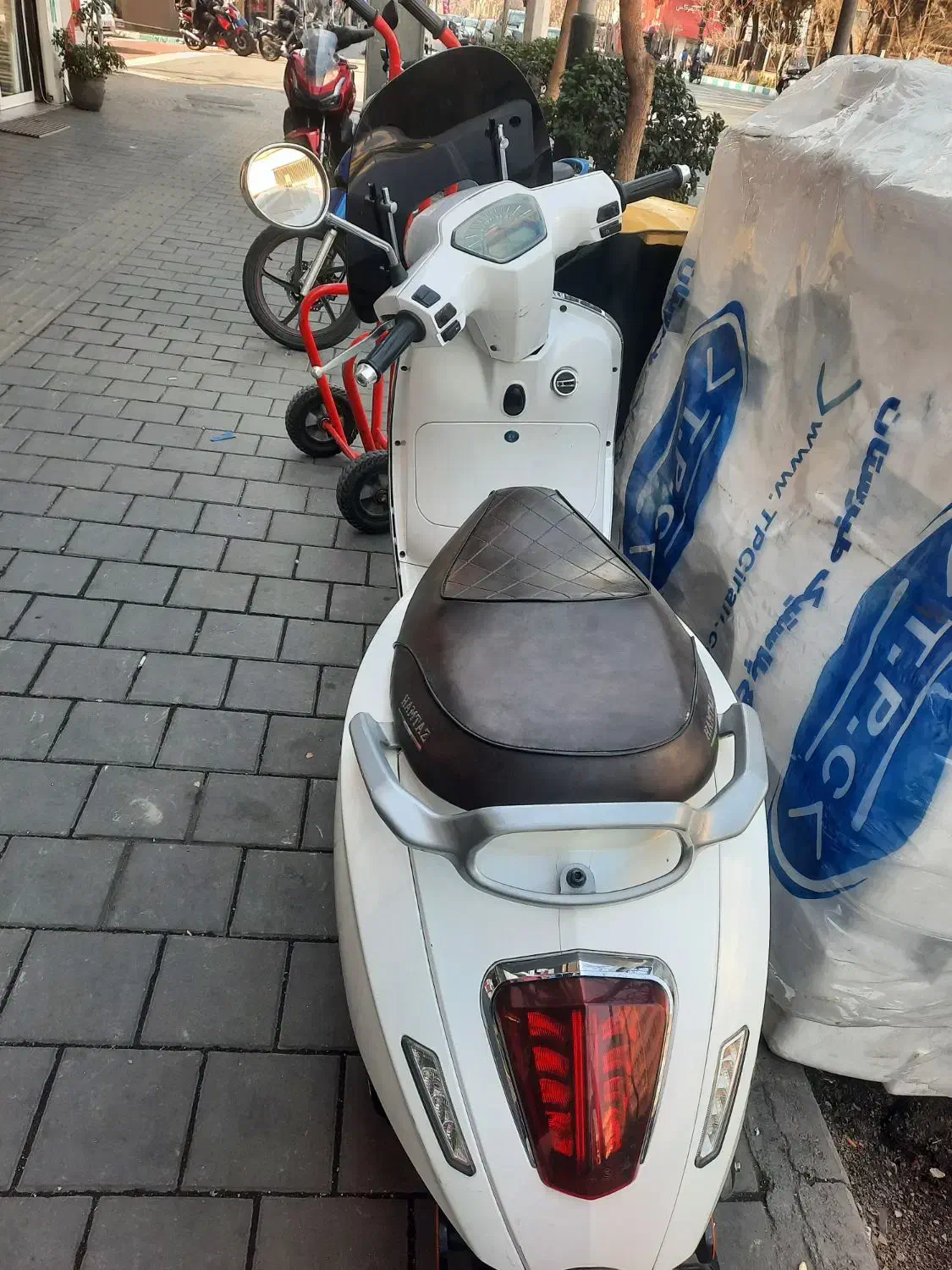 وسپا همتاز 150cc|موتورسیکلت|تهران, بهار|دیوار