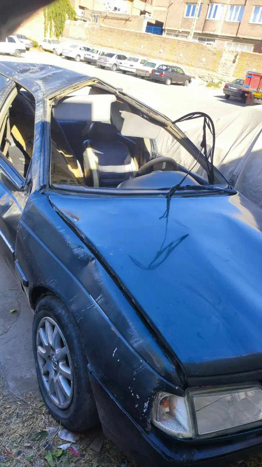 ماشین تصادفی .چپ شده|خودرو سواری و وانت|بوکان, |دیوار