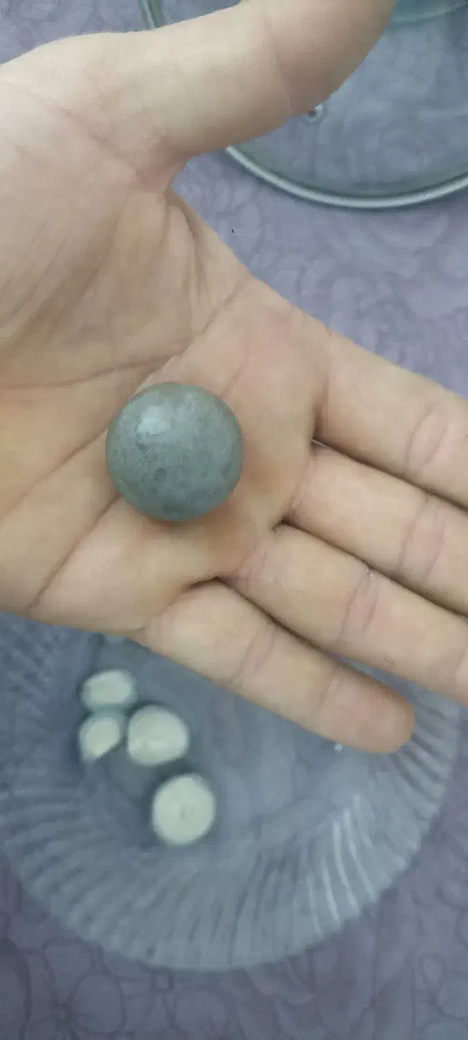 سنگ|کلکسیون اشیاء عتیقه|رباط‌کریم, نصیرشهر|دیوار