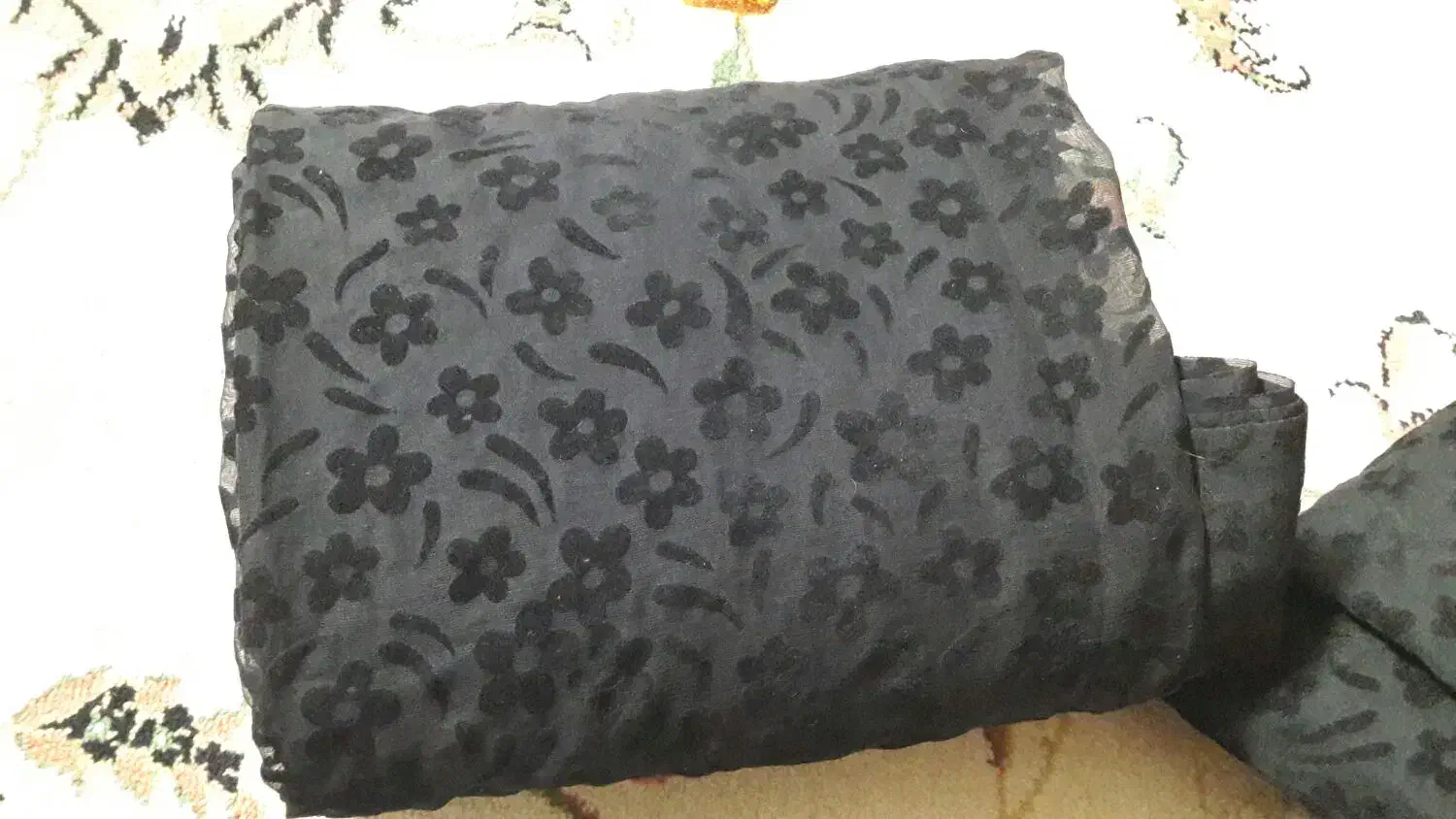 چادر مشکی گل مخمل|لباس|بروجرد, |دیوار