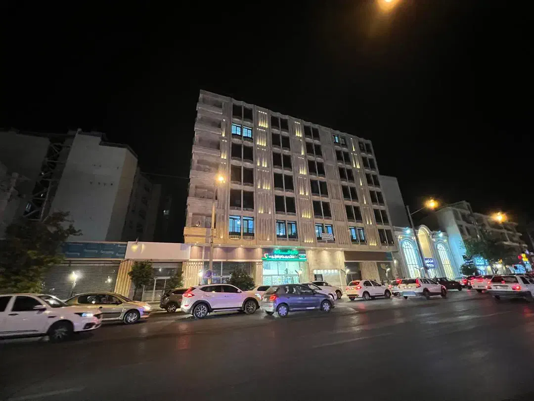 فروش فوری اداری پزشکی نوساز ۳ میلیارد زیر قیمت|فروش دفتر کار، اتاق اداری، مطب|شیراز, ملاصدرا|دیوار