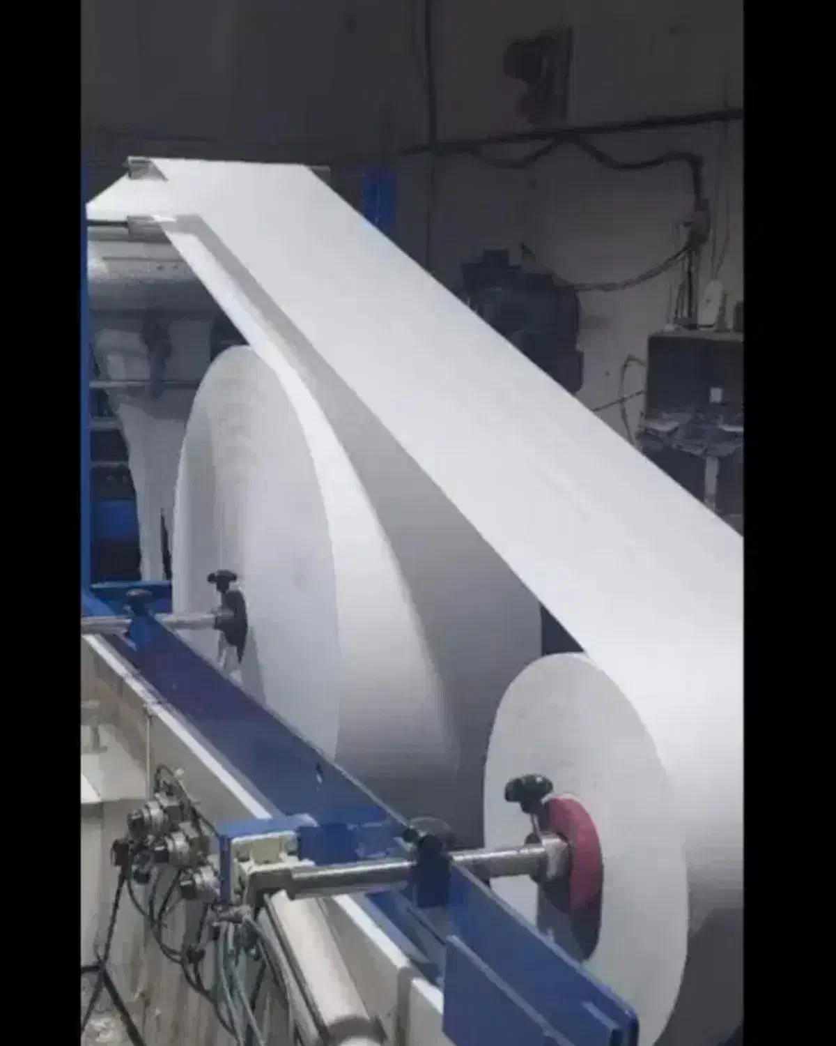 دستمال کاغذی اقتصادی ۲۰۰برگ رمیسا|مواد شوینده و دستمال کاغذی|نظرآباد, رسالت|دیوار