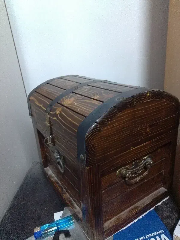 صندوقچه چوبی درب قوس دار برای طلاو جواهر|صنایع دستی و سایر لوازم تزئینی|خاش, |دیوار