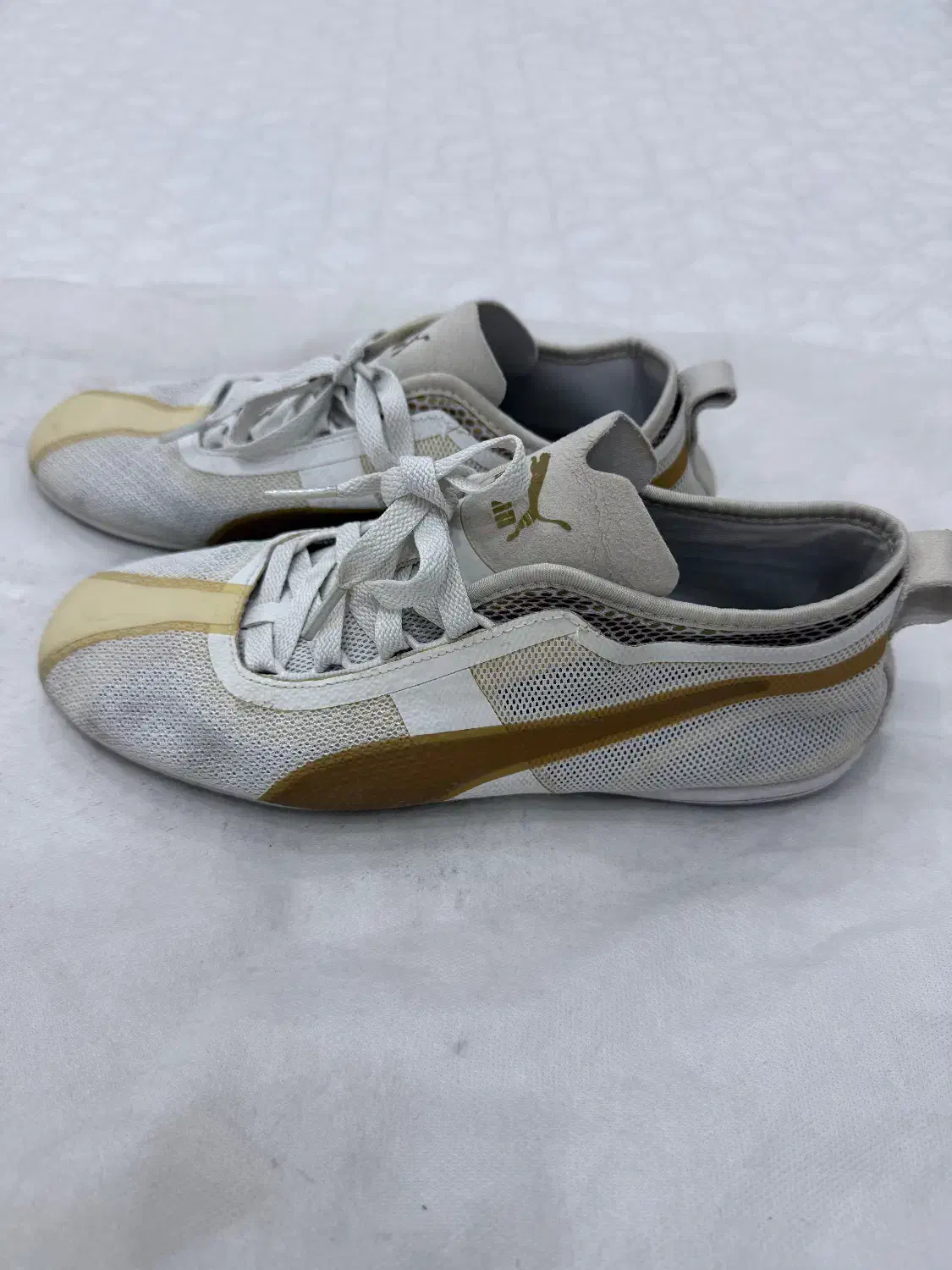 کفش پوما سفید بژ|کیف، کفش، کمربند|بهشهر, |دیوار