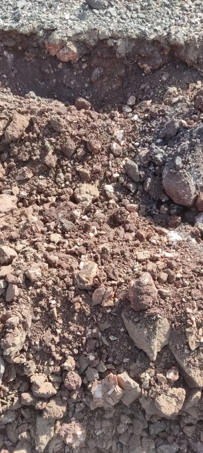 پنج کارگر جهت معدن با حقوق ۳۰ میلیون|استخدام صنعتی، فنی، مهندسی|کاشان, کلنگه|دیوار