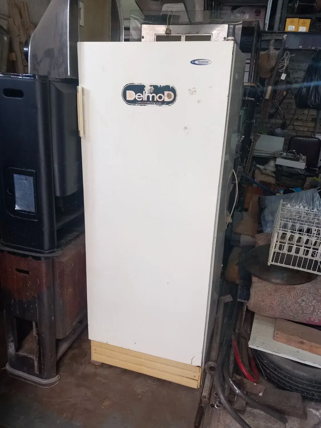 یخچال قدیمی سالم|یخچال و فریزر|مرند, |دیوار