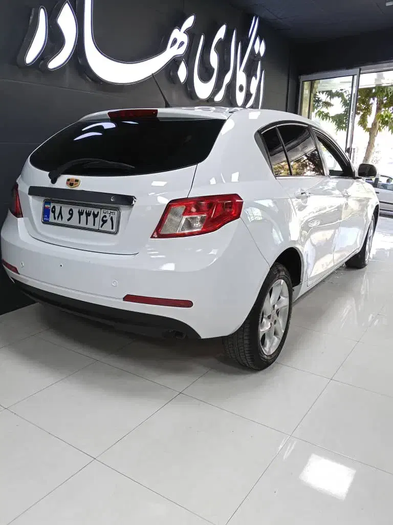 جیلی امگرندهاچبک اتومات     *اتوگالری بهادر|خودرو سواری و وانت|مشهد, شریف|دیوار