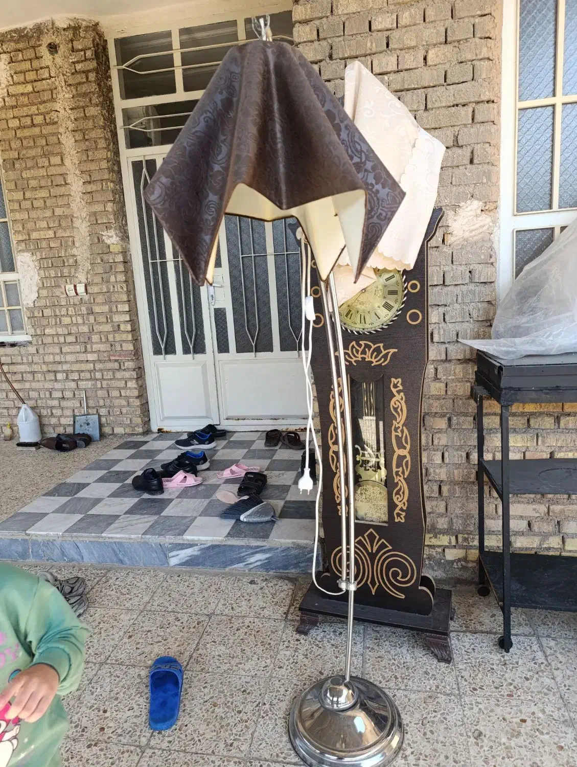 آباژور و ساعت ایستاده|چراغ خواب و آباژور|اندیمشک, |دیوار