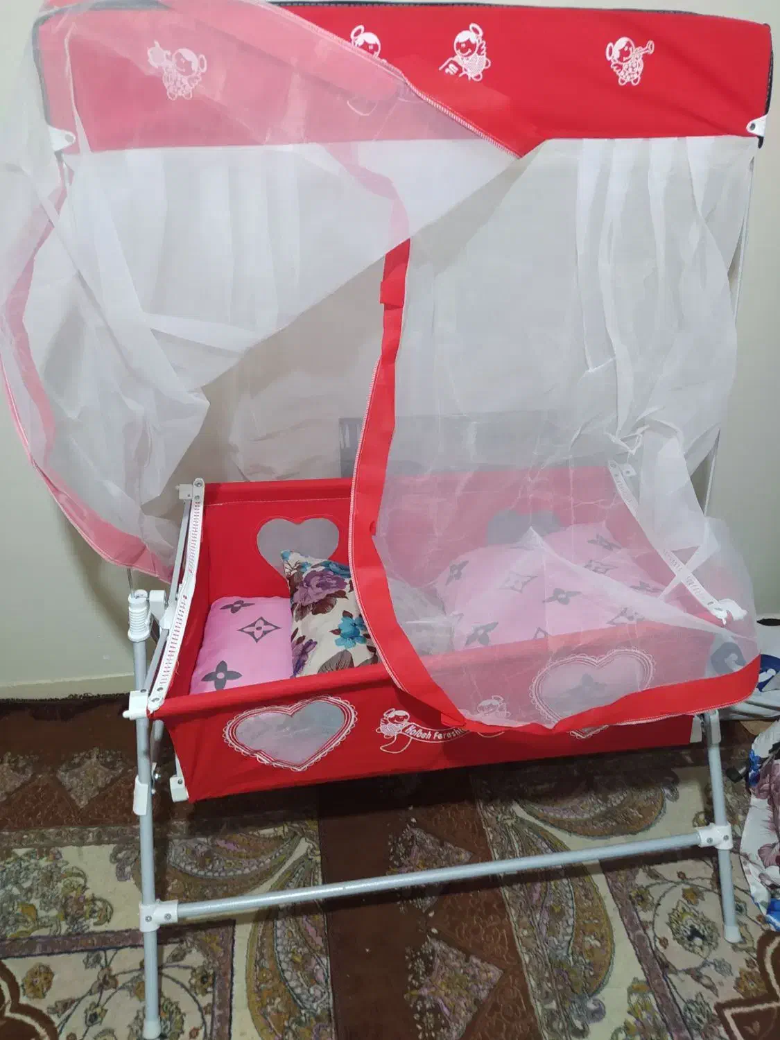 گهواره و وسایل بچه|اسباب و اثاث بچه|تهران, وحیدیه|دیوار