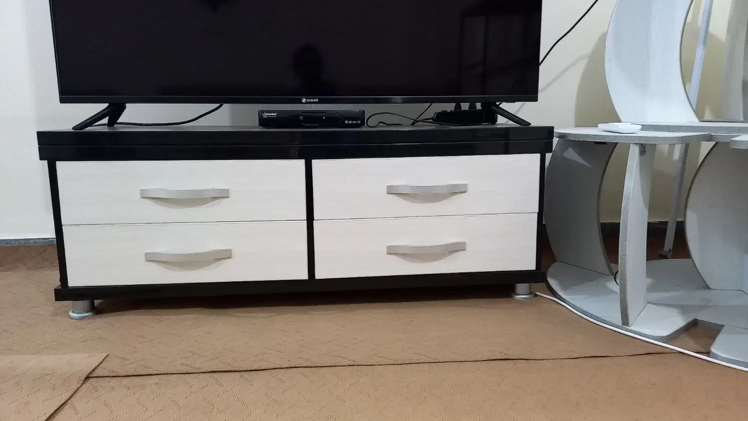 میز تلویزیون|میز تلویزیون|اهواز, زندوکیلی|دیوار