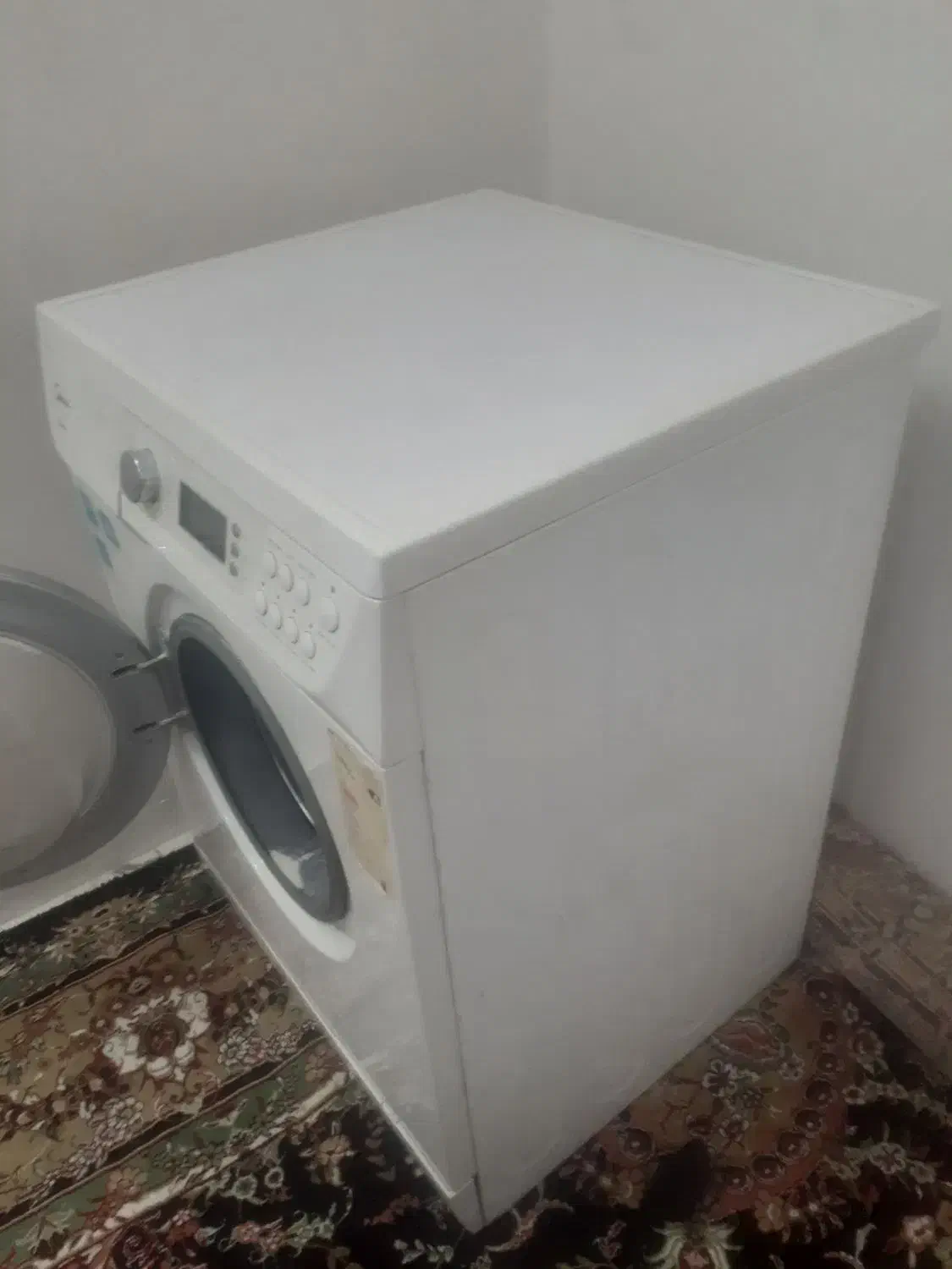 ماشین لباس شویی|ماشین لباسشویی و خشککن لباس|خرمآباد, |دیوار