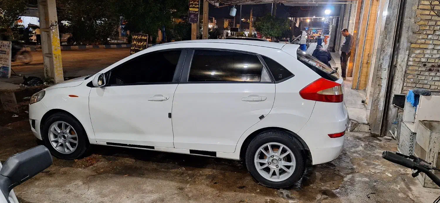 ام وی ام سفارشی تو مشکی ۹۳|خودرو سواری و وانت|اصفهان, ولدان|دیوار