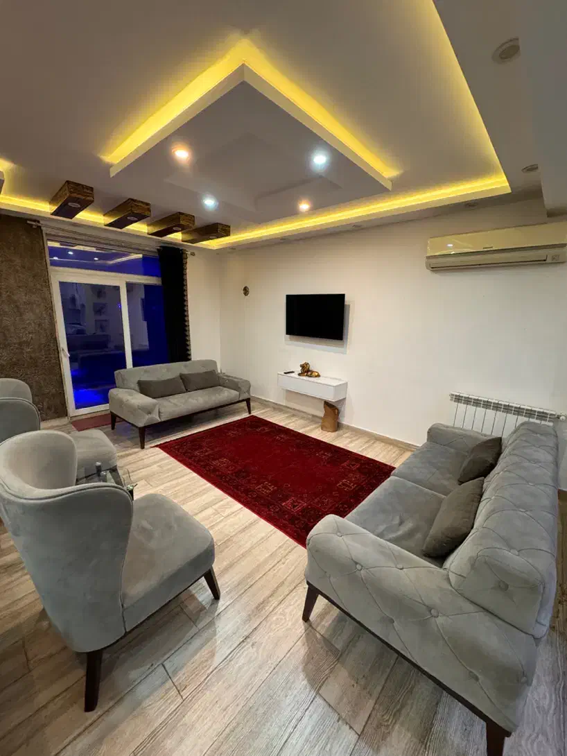 ویلا استخردار با جکوزی نورپردازی حرفه ای(مالک)|اجارهٔ کوتاه‌مدت ویلا و باغ|بندر انزلی, معلم|دیوار