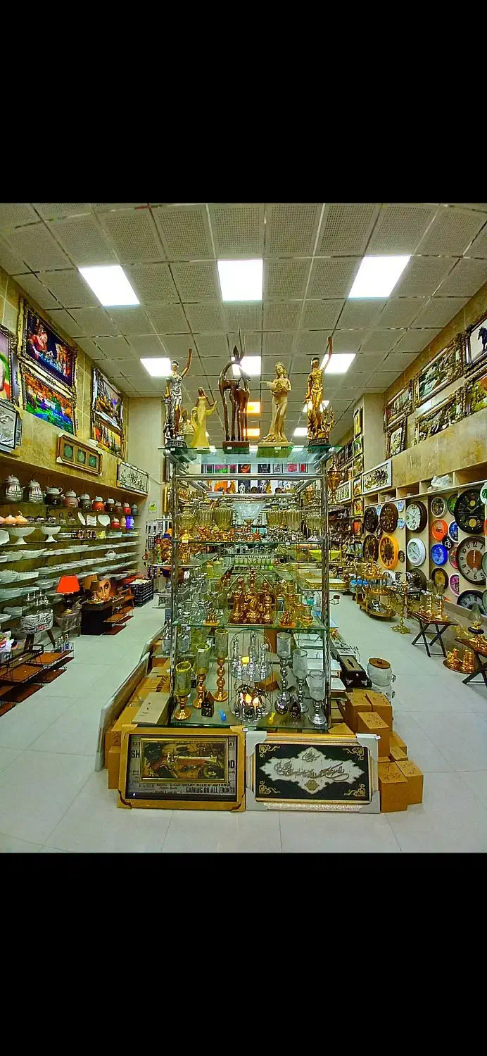 فروش و معاوضه مغازه ۲۳۲ متری لوکس تجاری|فروش مغازه و غرفه|مشکیندشت, |دیوار