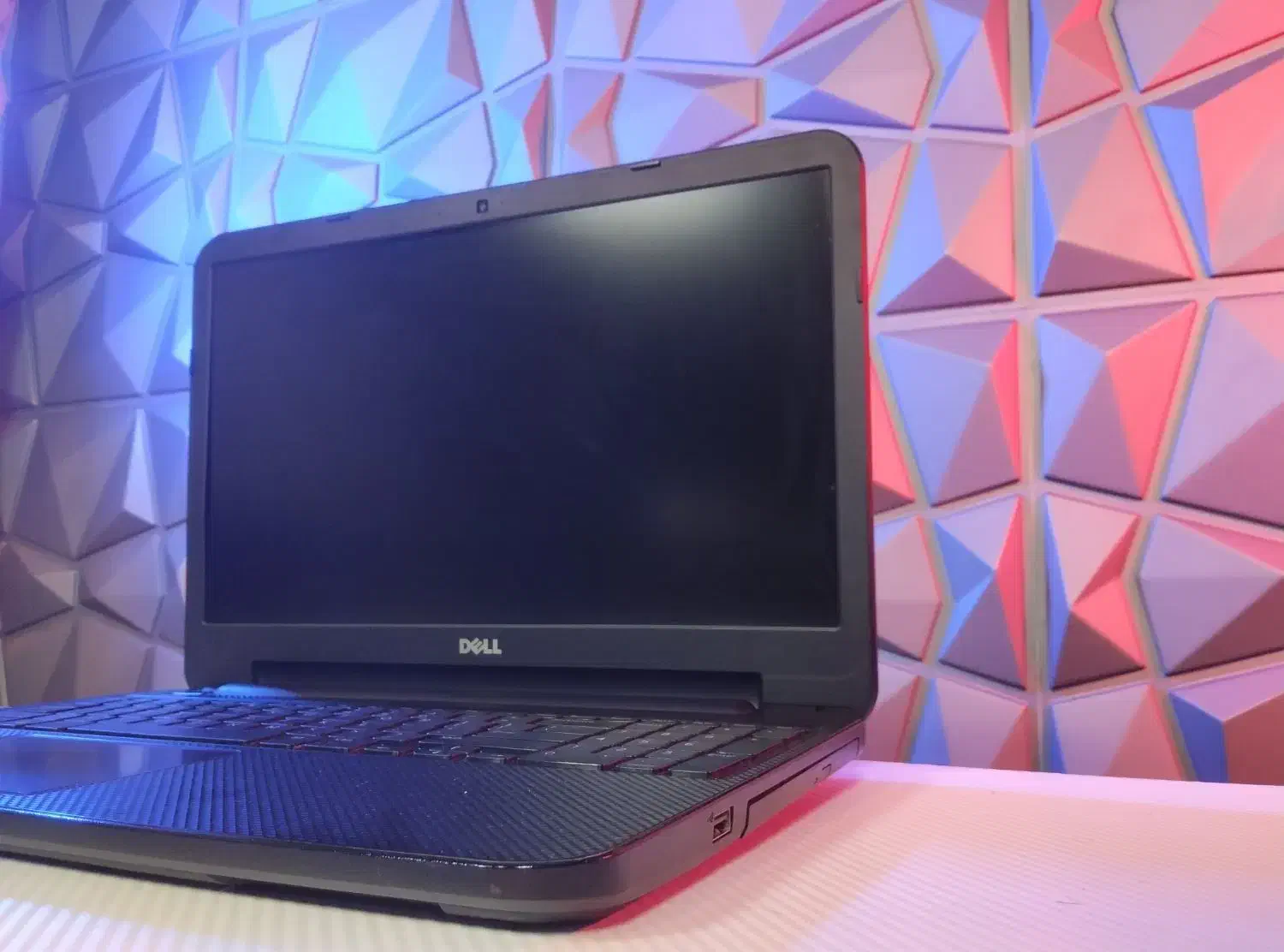 لپتاپ اقتصادی Dell|رایانه همراه|اسلام‌شهر, زرافشان|دیوار